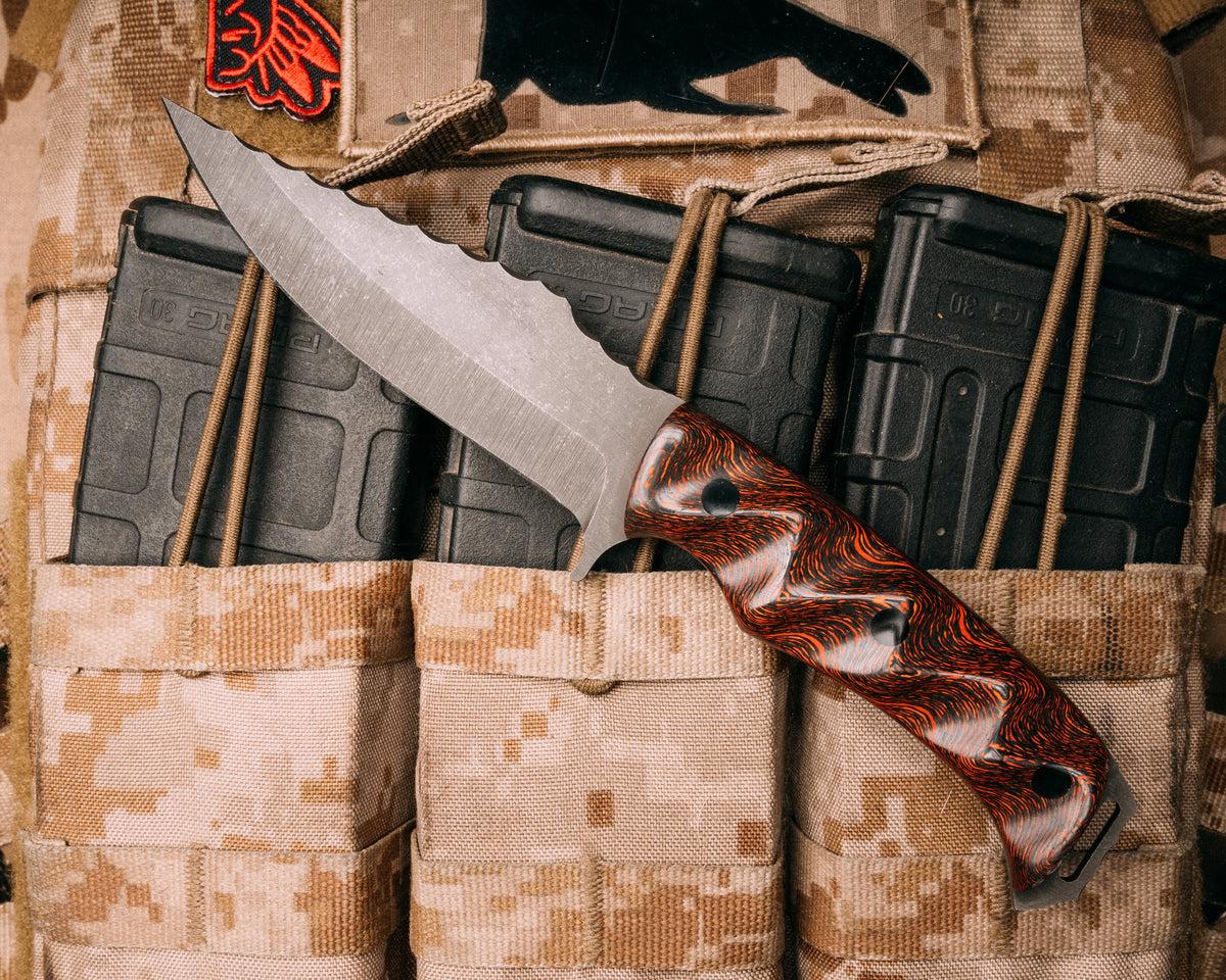 Tosahwi orange dark matter carbon, CF pins, textured grip Half Face