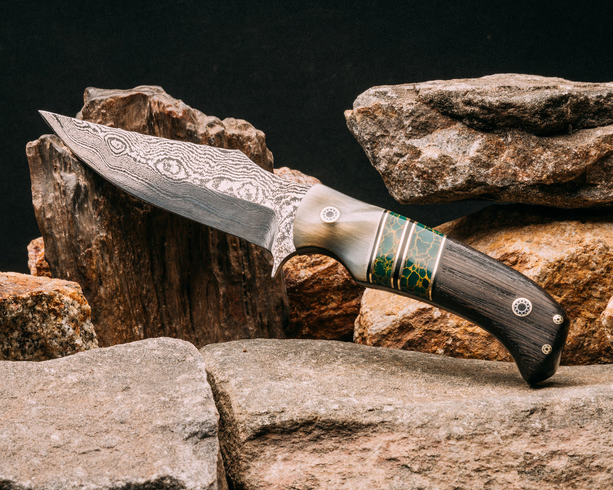 Tosahwi damascus Rams horn, black G10 and brass pin striping, Arizona