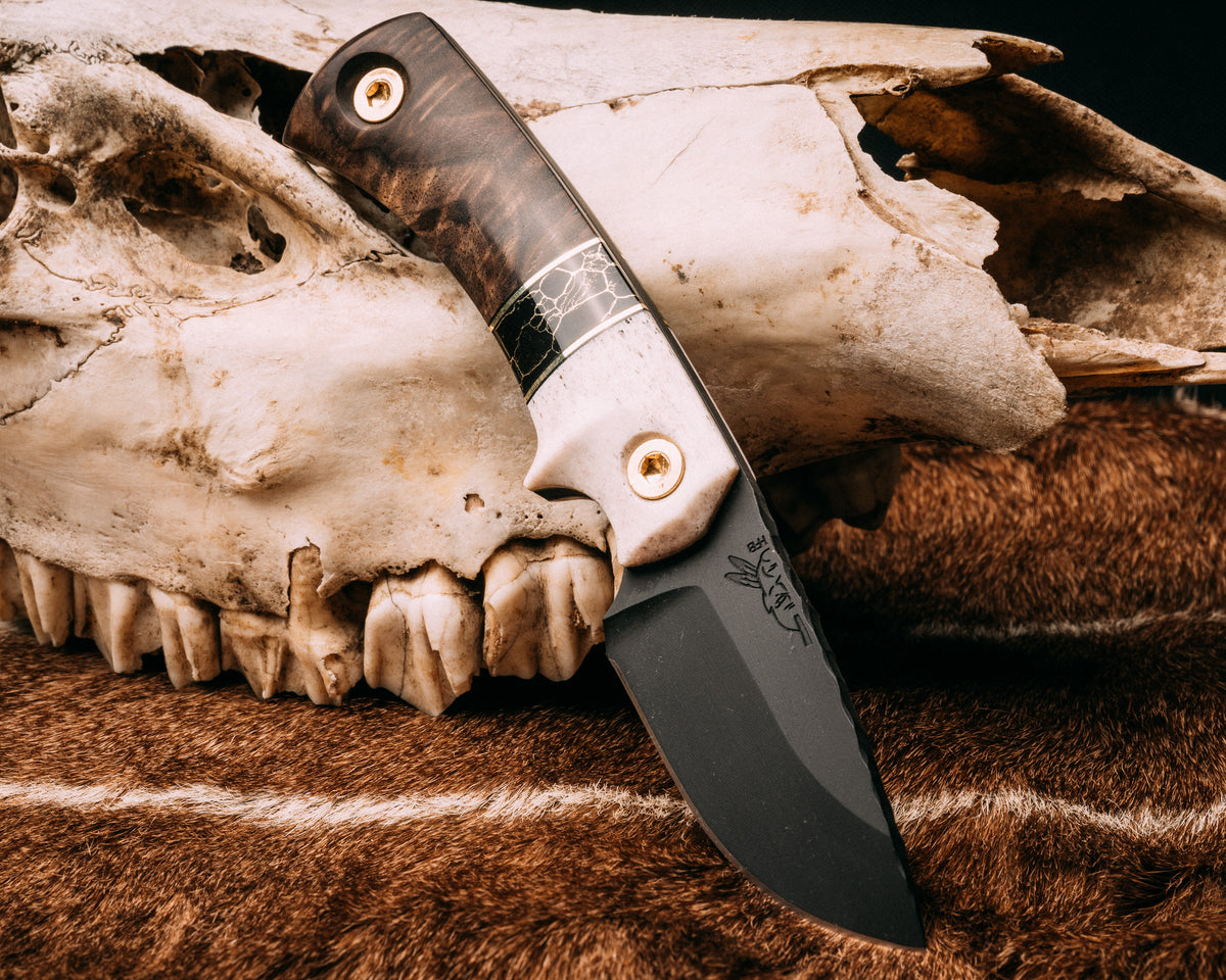 Beef CO Elk, brass and black G10 pin striping, black with gold web Tr Half Face Blades