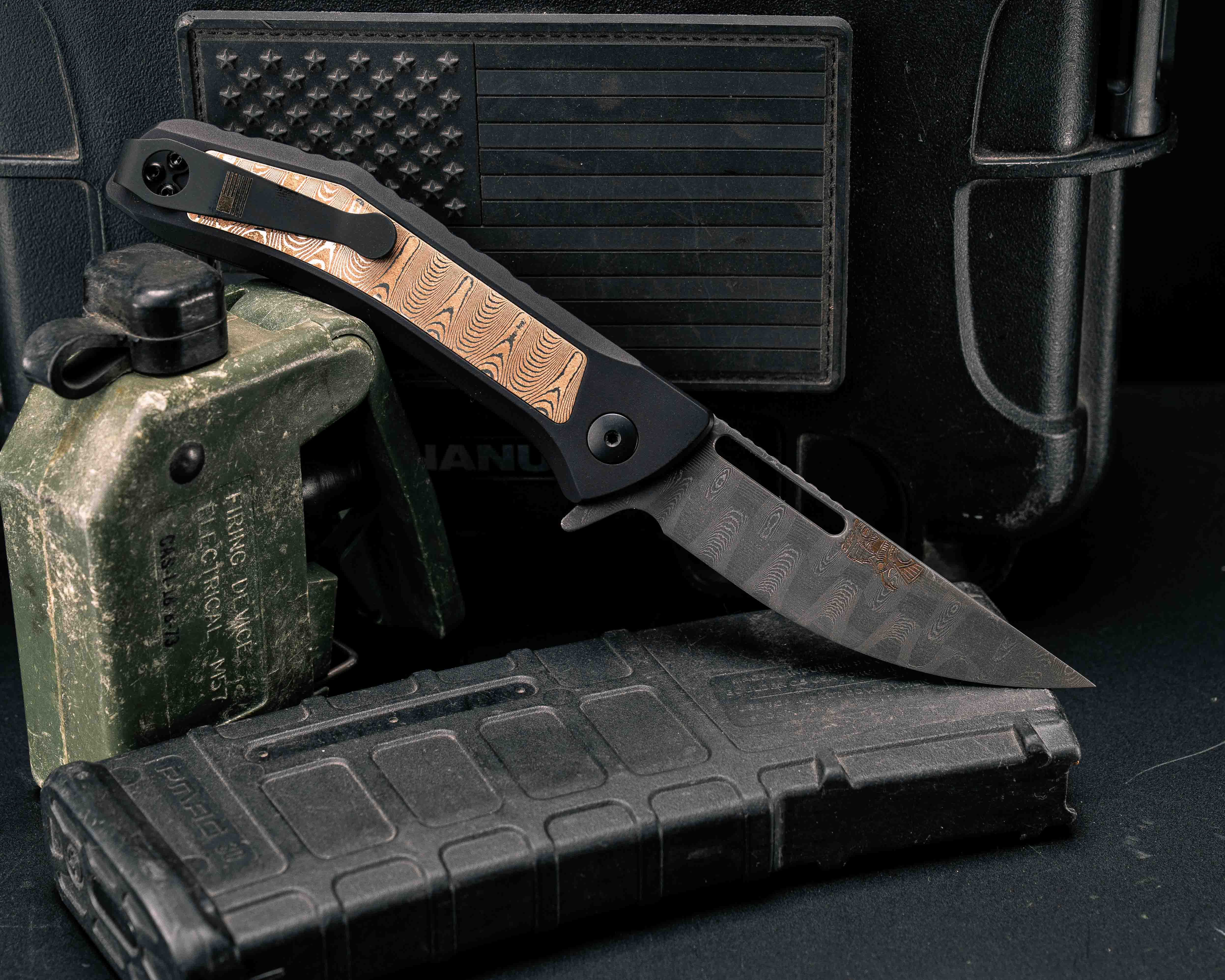 Custom Kwaiken Folder- Vegas Forge Ladder Damascus- Vegas Forge