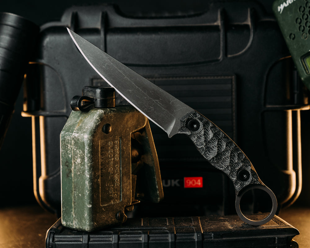 Osoraku 4"- Black Canvas Micarta, Allen Bolts, Textured Grip