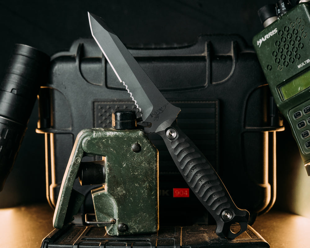 Dive Knife- Black Dunes Carbon, Armor Black Cerakote, Ti Torx Bolts, Textured Grip