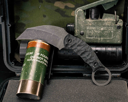 Karambito- Black Canvas Micarta, Allen Bolts, Textured Grip