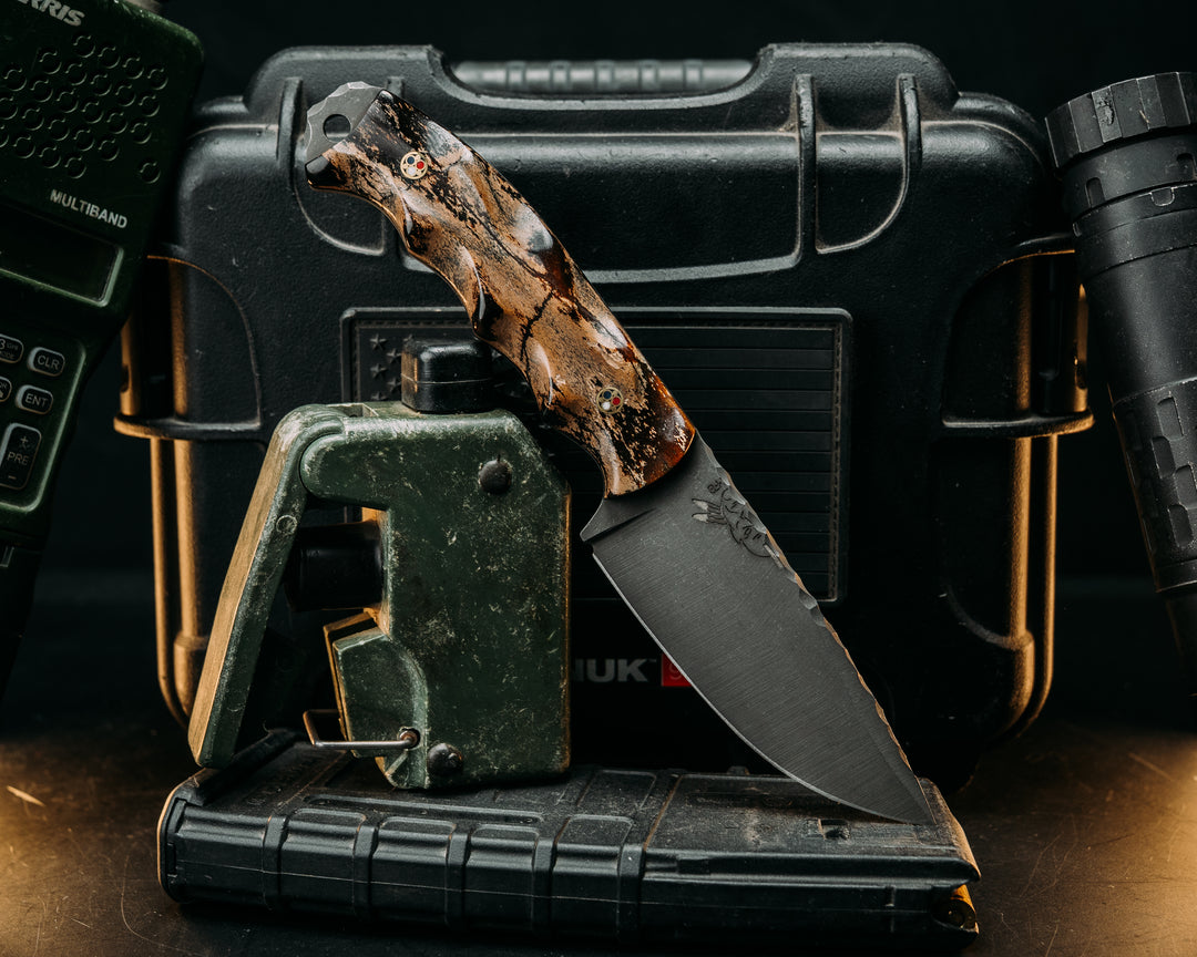 Cav Breacher Jr- Giant Irish Elk, Brass Patriot Mosaic Pins, Textured Grip