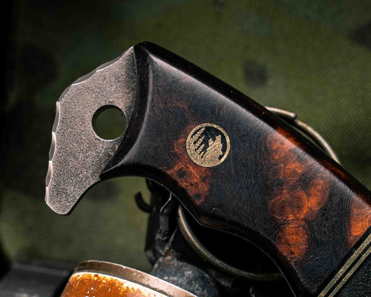 3" HUMINT- Elk Antler, Black G10 and Brass Pin Striping, African Blackwood Split, Desert Ironwood, Brass Pin, Wolf Mosaic Pin, Smooth Grip