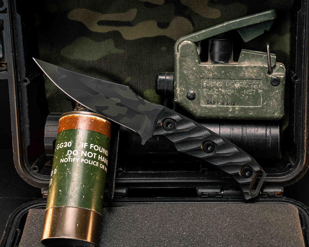 Tosahwi - Black G10, Black Multicam Cerakote, black Multicam Cerakote, Allen Bolts, Textured Grip
