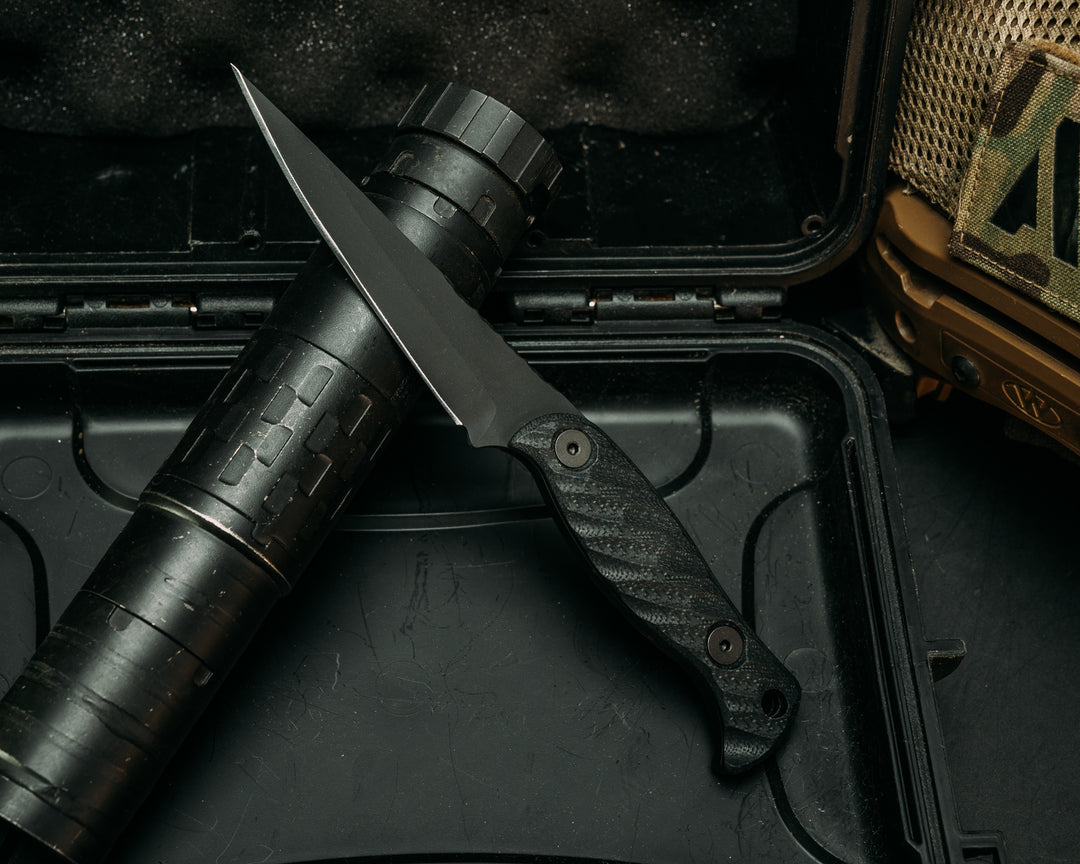 Congressman - Black G10, Armor Black Cerakote, Allen Bolts, Iron Grip, Closed Tang Lanyard Hole