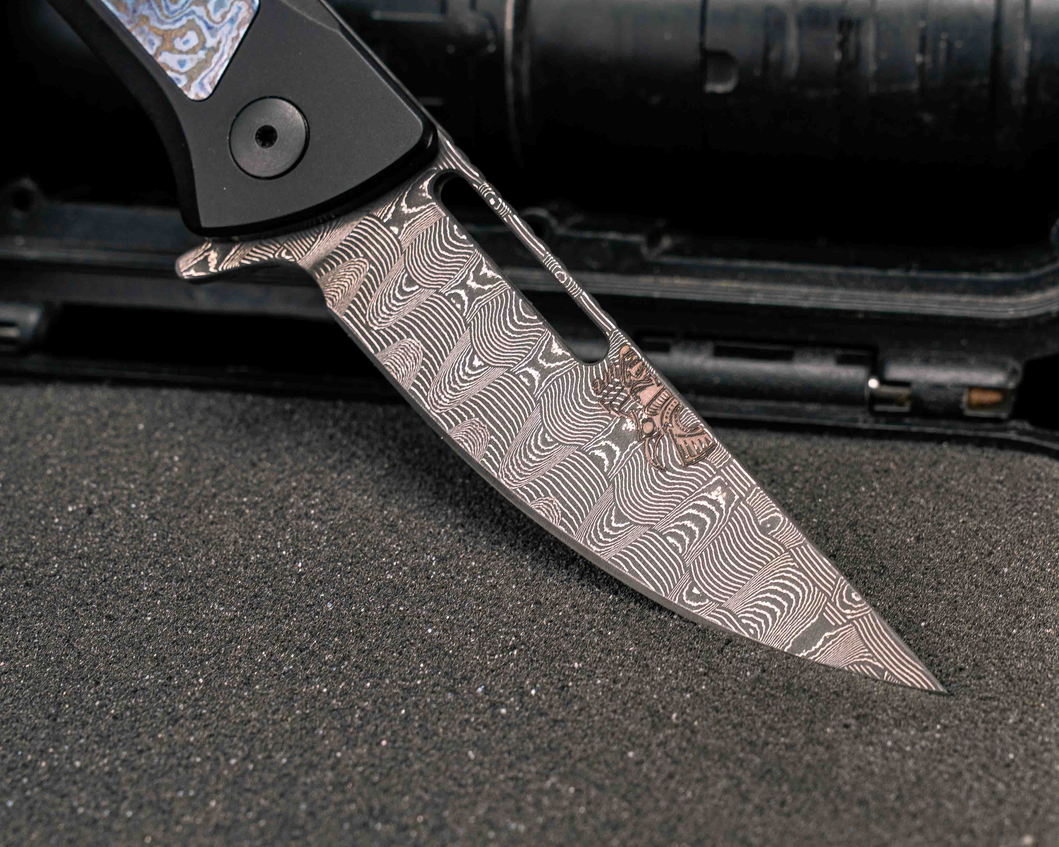 Custom Kwaiken Folder- Vegas Forge Basketweave Damascus- Alpha