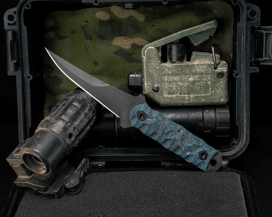 Combat Filet- Arctic Storm Carbon Fiber, Armor Black Cerakote, Allen Bolts, Textured Grip