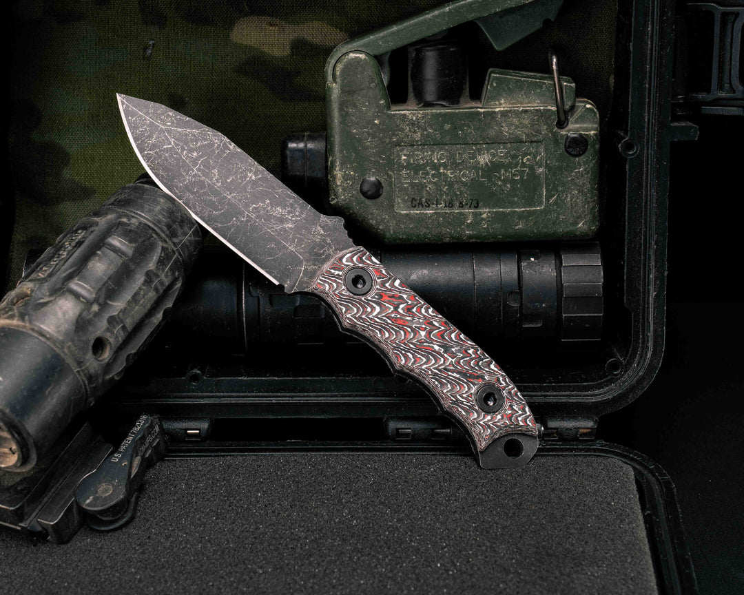 Disaster Cub- Snow-Fire Carbon, Allen Bolts, Textured Grip