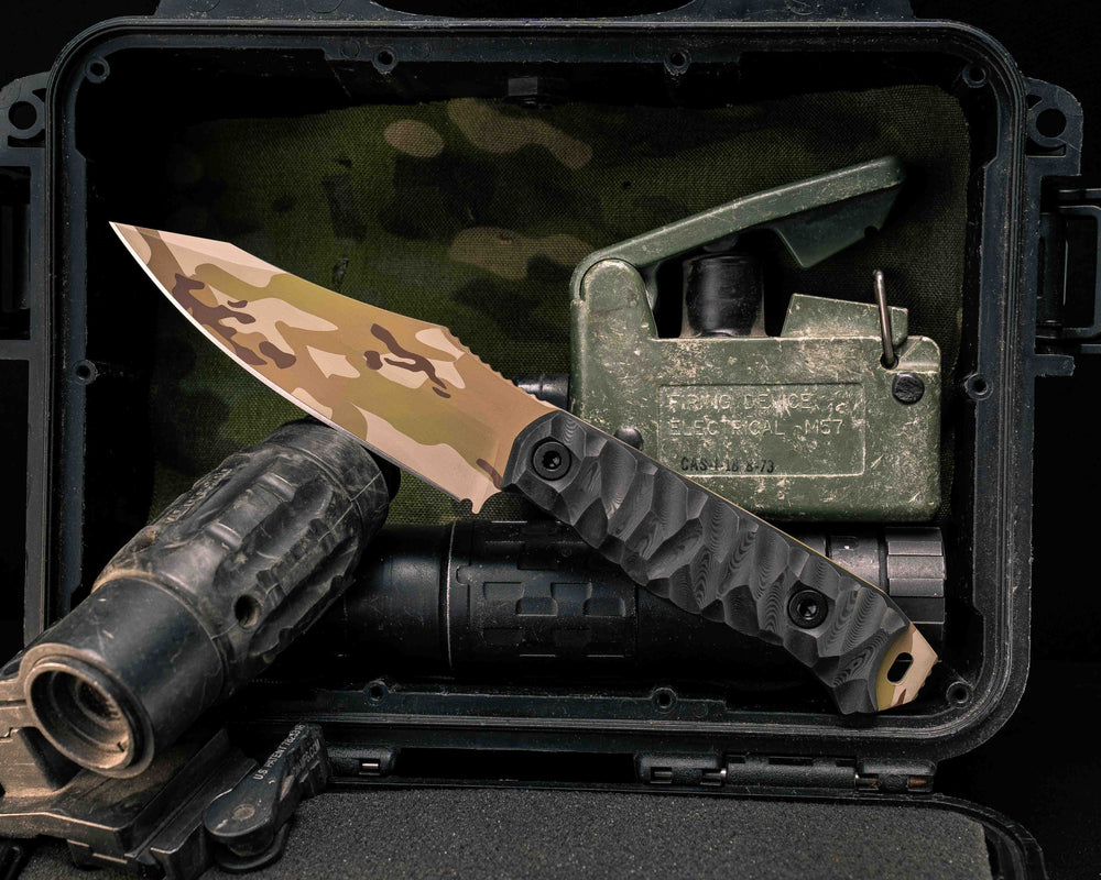 Field Knife- Black Dunes Carbon, Arid Multicam Cerakote, Allen Bolts, Textured Grip