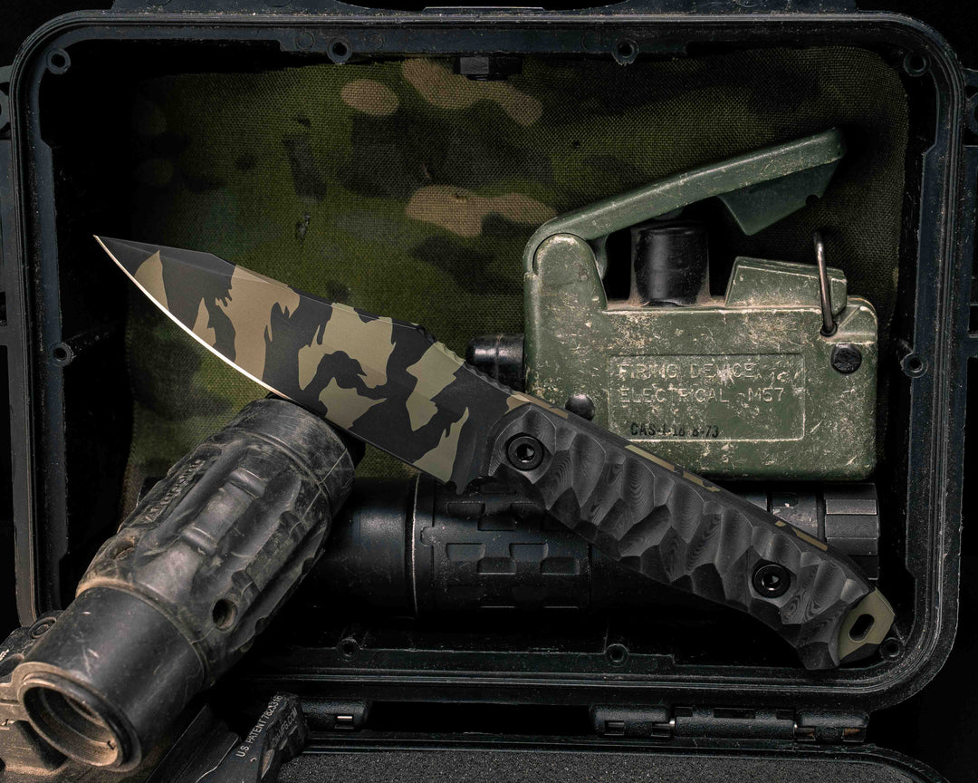 Field Knife- Black Dunes Carbon, Tiger Stripe Cerakote, Allen Bolts, Textured Grip