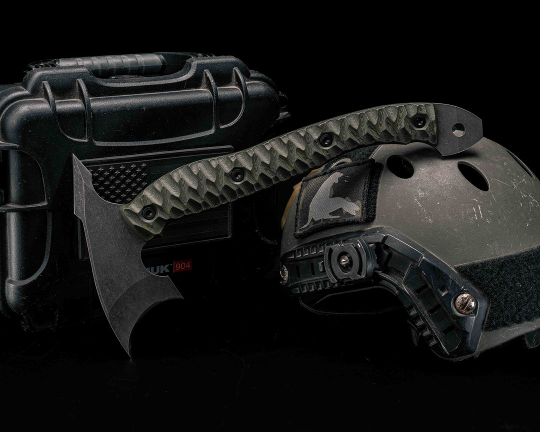 Crescent Hawk- Jungle Wear Carbon, Allen Bolts, Textured Grip, Open Tang