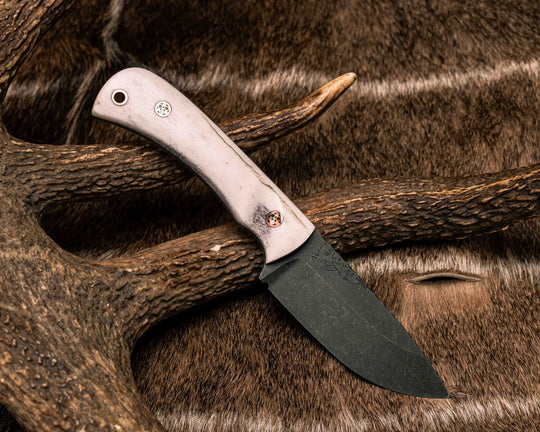 Cav Jr - Elk, Copper Patriot Mosaic Pins, Copper Lanyard Pin, Textured Grip