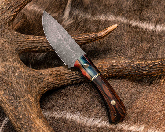 Cav Jr- Espeical G-carta, Black G10 and Brass Split, Desert Ironwood, Brass Pins, 1/8" Mosaic Pin, Textured Grip