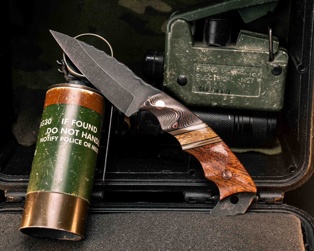 3" HUMINT- Copper Camo Carbon, Black G10, Desert Tan G10 and Copper Pin Striping, Hawaiian Curly Koa Split, Mahogany, Copper Pins, Textured Grip