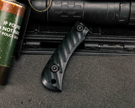 Cav Jr Scales- Black G10, Allen Bolts, Textured Grip