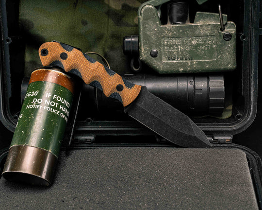 Disaster Cub- Castille Jute Micarta Over Black Burlap Micarta, CF Pins, CF Lanyard Pin, Textured Grip