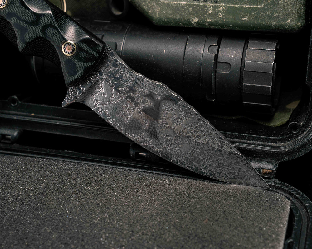 Ishi- Black Linen Micarta, Mosaic Pins, Textured Grip