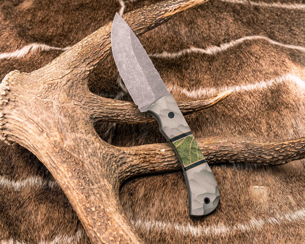 Cavner- Grey G10, Coyote G10, Black G10 and Grey G10 Pin Striping, OD Green Topo GripX Split, CF Pin, CF Lanyard Pin, Textured Grip