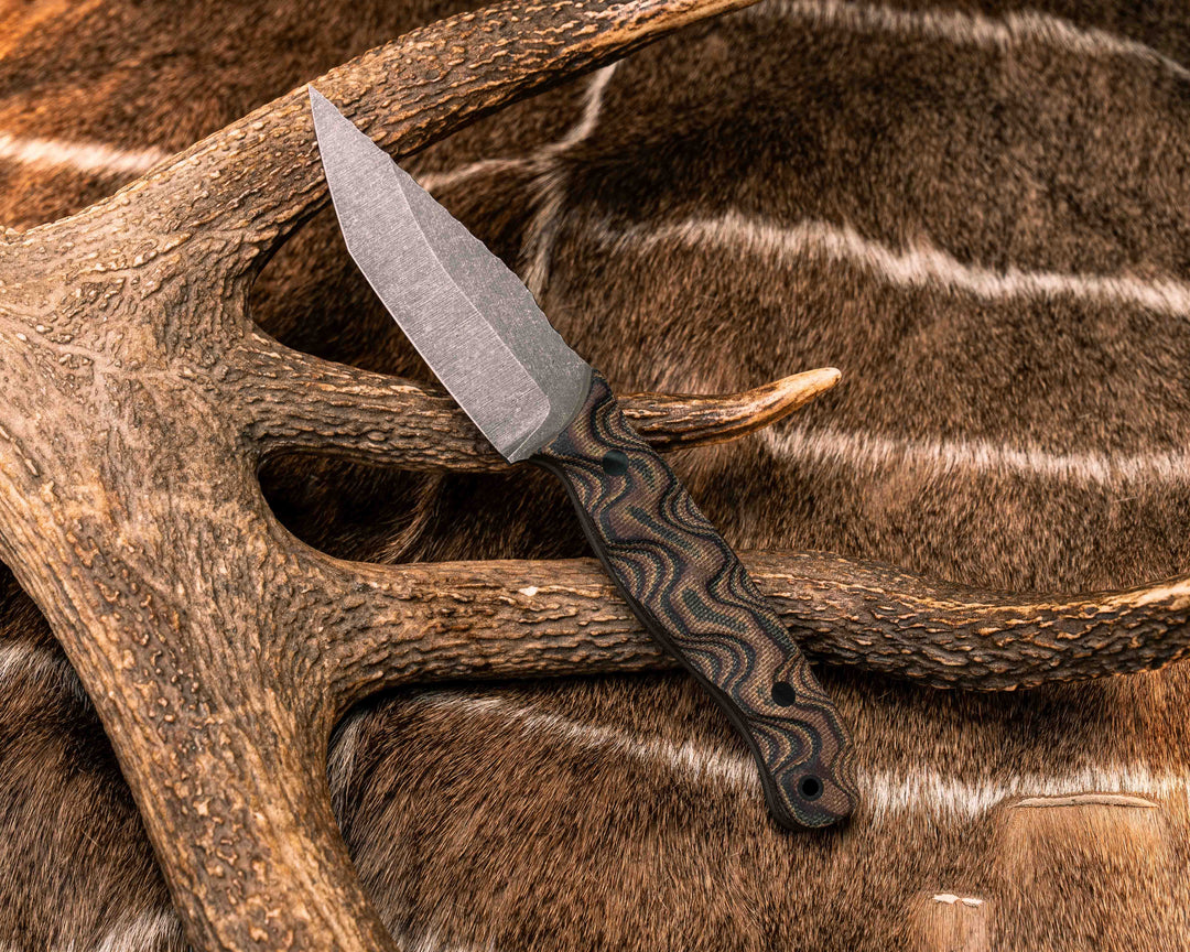 Crow Jr Tanto- Python Canvas Micarta, CF Pins, CF Lanyard Pin, Textured Grip