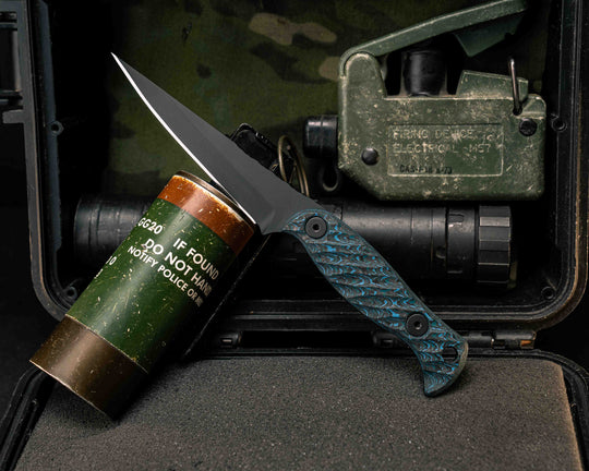 Congressman - Arctic Storm Carbon, Armor Black Cerakote, Allen Bolts, Textured Grip, Closed Tang Lanyard Hole