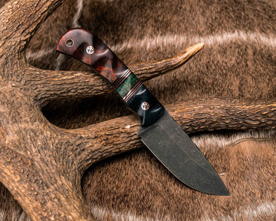 Cav Jr- Dyed Giraffe Bone, Copper and Black G10 Pin Striping, Dyed Buckeye Split, Afzelia Burl, Copper Patriot Mosaic Pins, Textured Grip