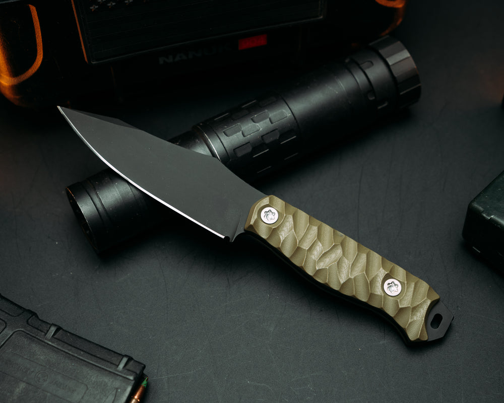 Field Knife - OD Green G10, Armor Black Cerakote, Ti Torx Bolts, Chaos Grip
