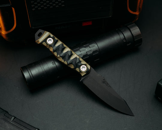 Field Knife Jr - Black & OD Green G10, Armor Black Cerakote, Ti Torx Bolts, Chaos Grip