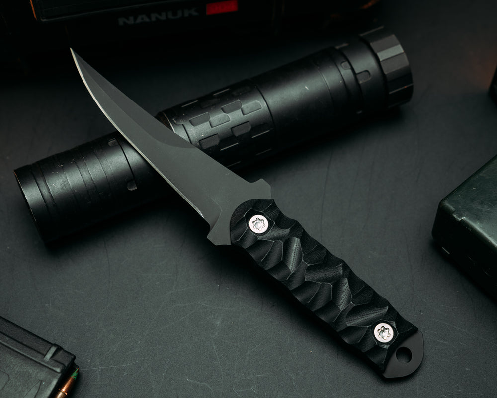 Combat Filet - Black G10, Armor Black, Ti Torx Bolts, Chaos Grip