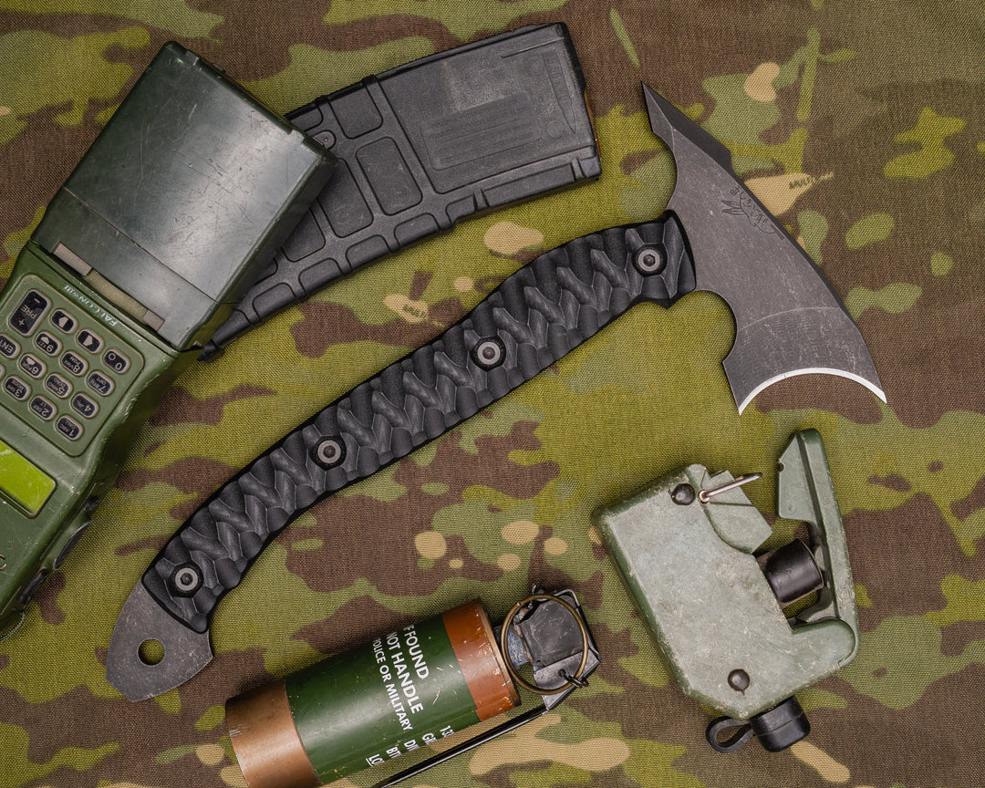 Crescent Hawk- Black G10, Allen Bolts, Chaos Grip, Open Teng