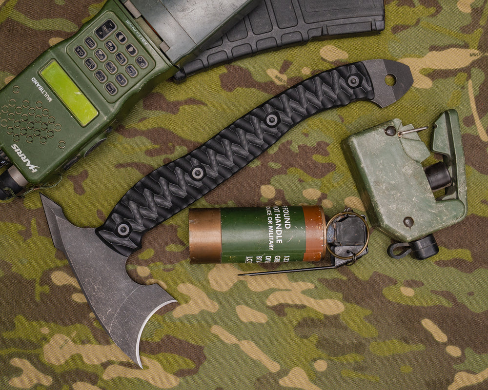 Crescent Hawk- Black G10, Allen Bolts, Chaos Grip, Open Teng