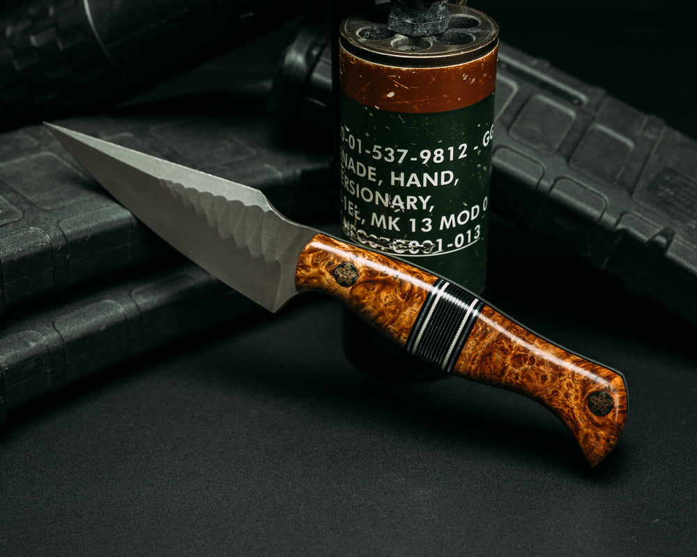 Gulo Gulo- Amboyna Burl, Black G10, Aluminum and White G10 Pin Striping, Silver Dragon Strike Carbon, Mosaic Pins, Smooth Grip