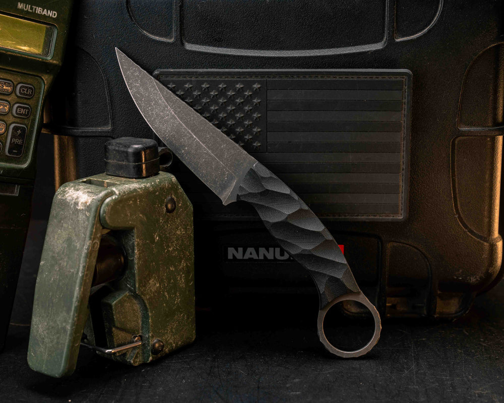 Osoraku 3" Mini- Black G10, CF Pins, Textured Grip