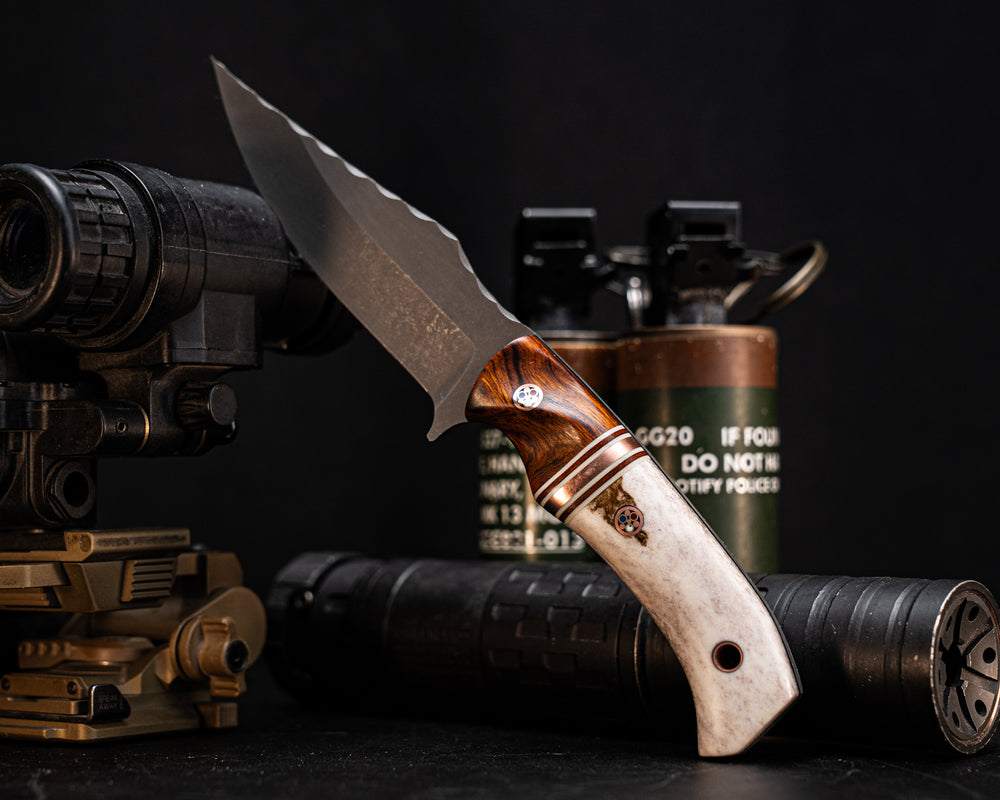 Tosahwi - Desert Ironwood, White G10, Natural Canvas Micarta and Copper Split, Mosaic Pins, Copper Lanyard Pin, Contoured Grip