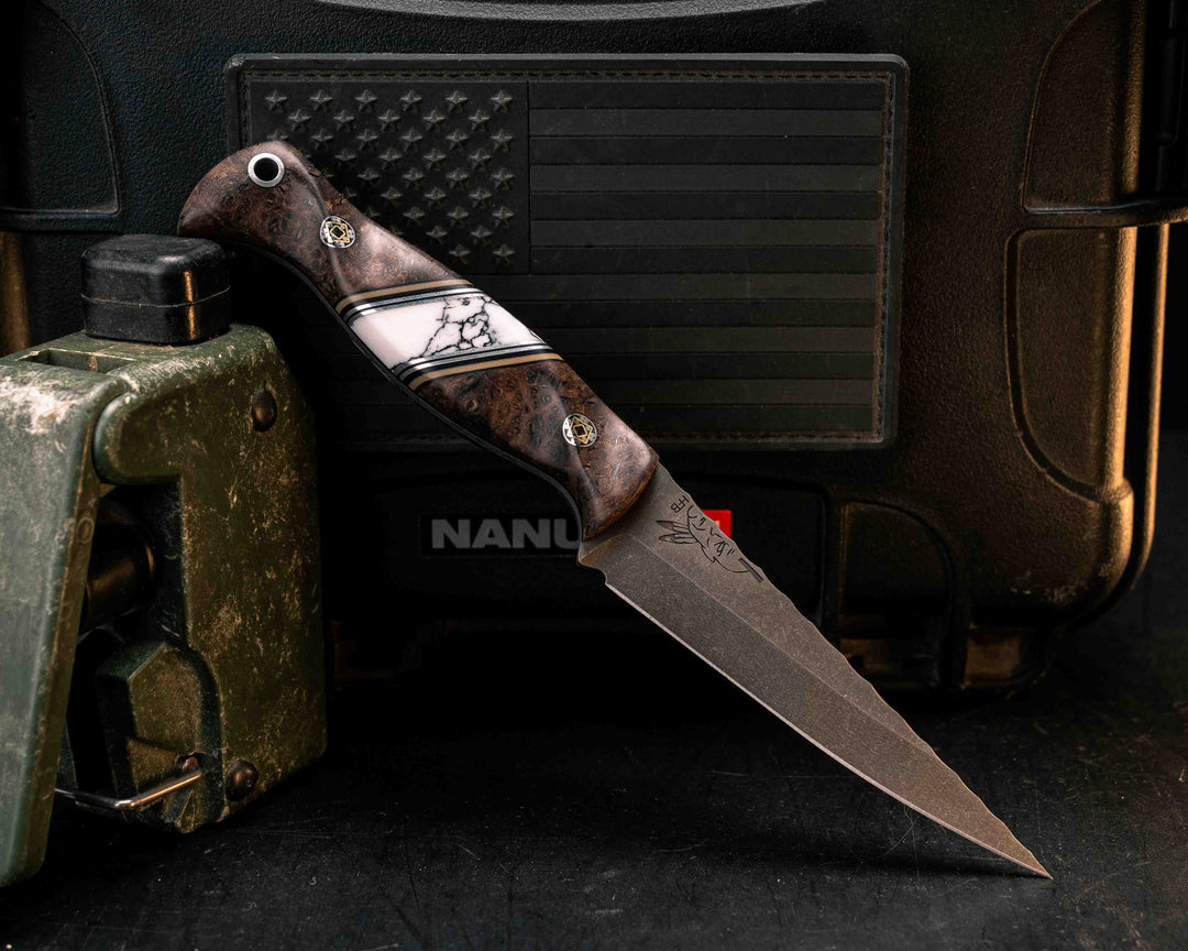 Congressman- Dyed Amboyna, Black G10, Coyote G10 and Aluminum Pin Striping, White Turquoise Tru-stone Split, Mosaic Pins, Aluminum Lanyard Pin, Textured Grip