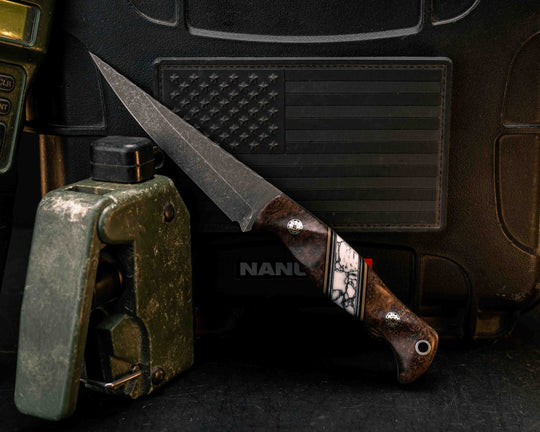 Congressman- Dyed Amboyna, Black G10, Coyote G10 and Aluminum Pin Striping, White Turquoise Tru-stone Split, Mosaic Pins, Aluminum Lanyard Pin, Textured Grip