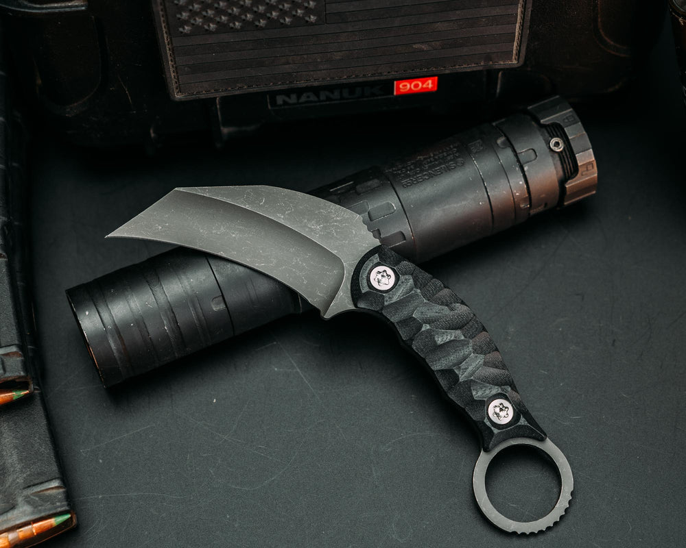 Karambito - Black G10, Ti Torx Bolts, Chaos Grip