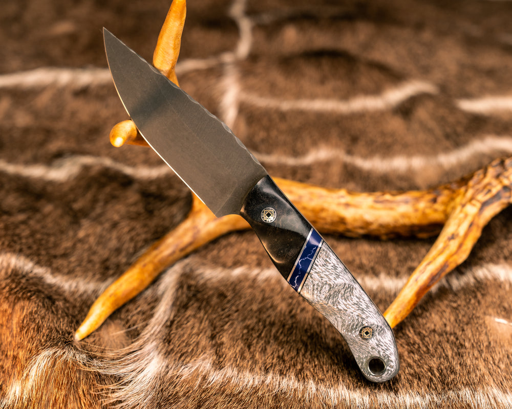 Feather Light - Dyed Redwood, Black G10 and Aluminum Pin Striping, Sodalite Tru-stone Split, Silver Carbon, Mosaic Pins, Silver Lanyard Pin, Textured Grip