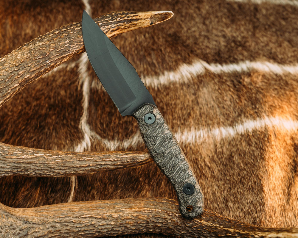 Feather Light- OD Green Canvas Micarta, black Cerakote, Allen Bolts, Chaos Grip