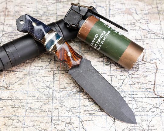 Disaster Breacher- Desert Ironwood, Black G10, Brass and White G10 Pin Striping, Gold Dark Matter Carbon and Arctic Storm FAT Carbon Split, Black Patterned G10, Mosaic Pins, Textured Grip