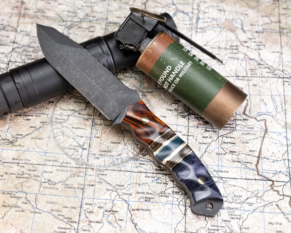 Disaster Breacher- Desert Ironwood, Black G10, Brass and White G10 Pin Striping, Gold Dark Matter Carbon and Arctic Storm FAT Carbon Split, Black Patterned G10, Mosaic Pins, Textured Grip