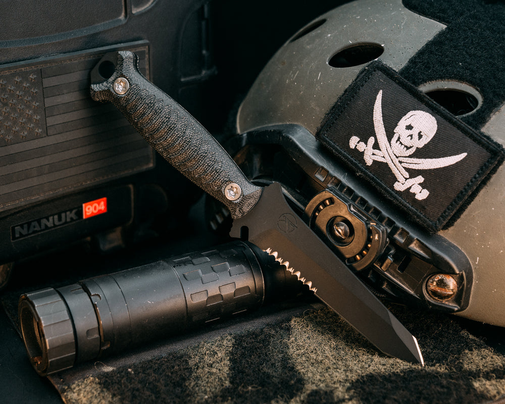Dive Knife Tanto - Black Canvas Micarta, Armor Black Cerakote, Torx Bolts, Chaos Grip.