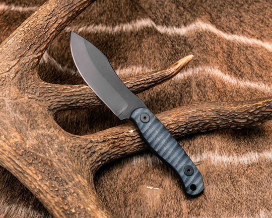 Skinner Jr- Ghost/Black G10, Armor Black Cerakote, Allen Bolts, Textured Grip