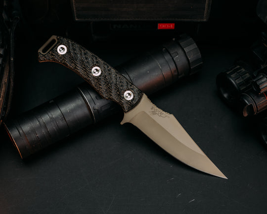 Tosahwi - Black Burlap Micarta, FDE Cerakote, Ti Allen Bolts, Iron Grip