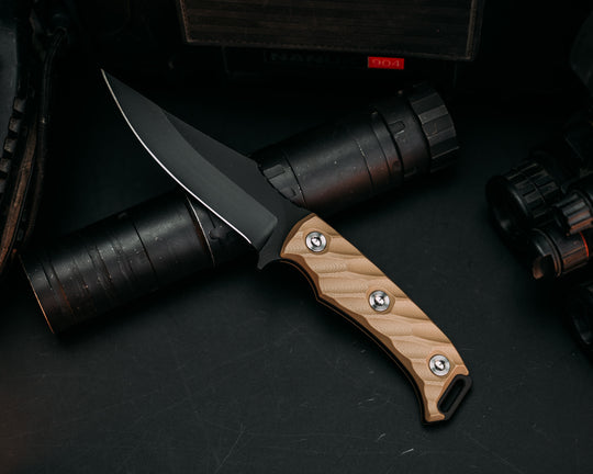 Tosahwi - Coyote G10, Armor Black Cerakote, Ti Allen Bolts, Iron Grip