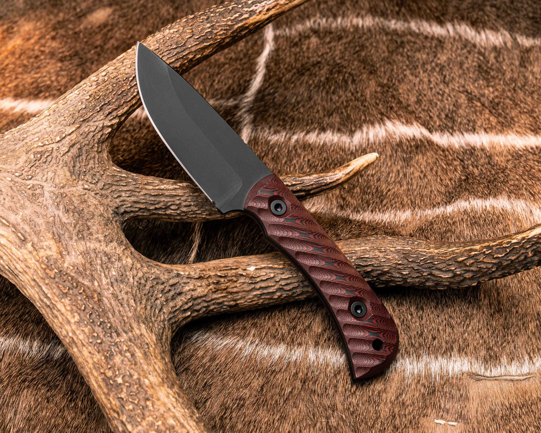 Cavner- Red/Black G10, Armor Black Cerakote, Allen Bolts, Textured Grip