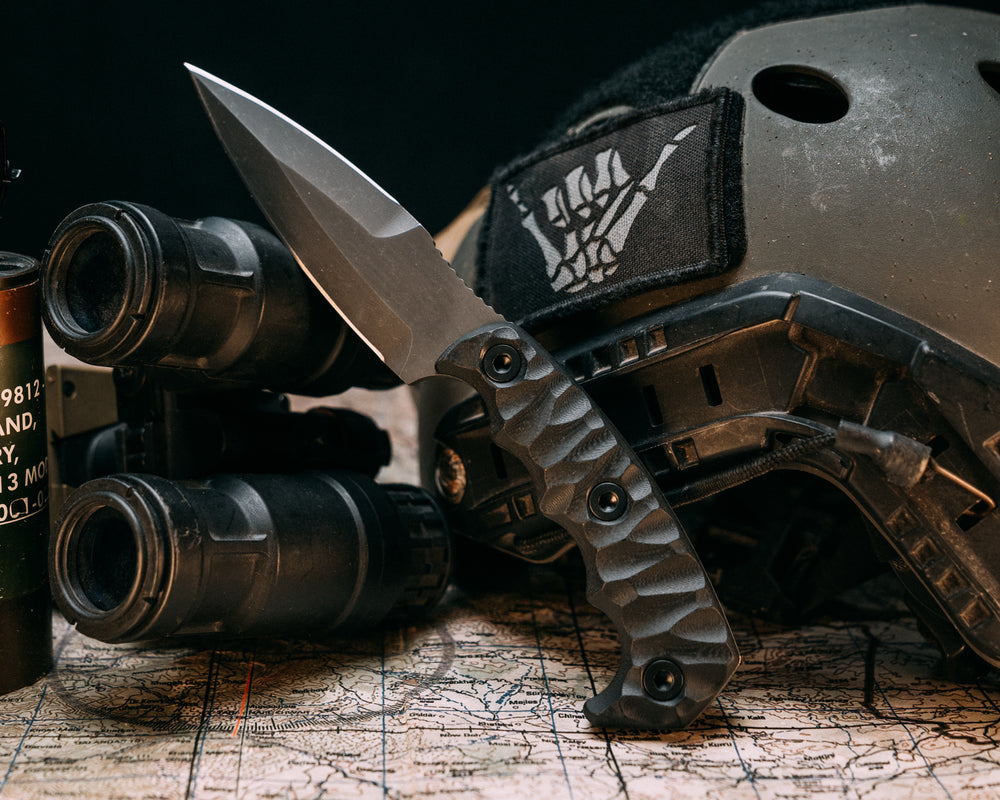 4"  HUMINT- Black G10, Allen Bolts, Chaos Grip
