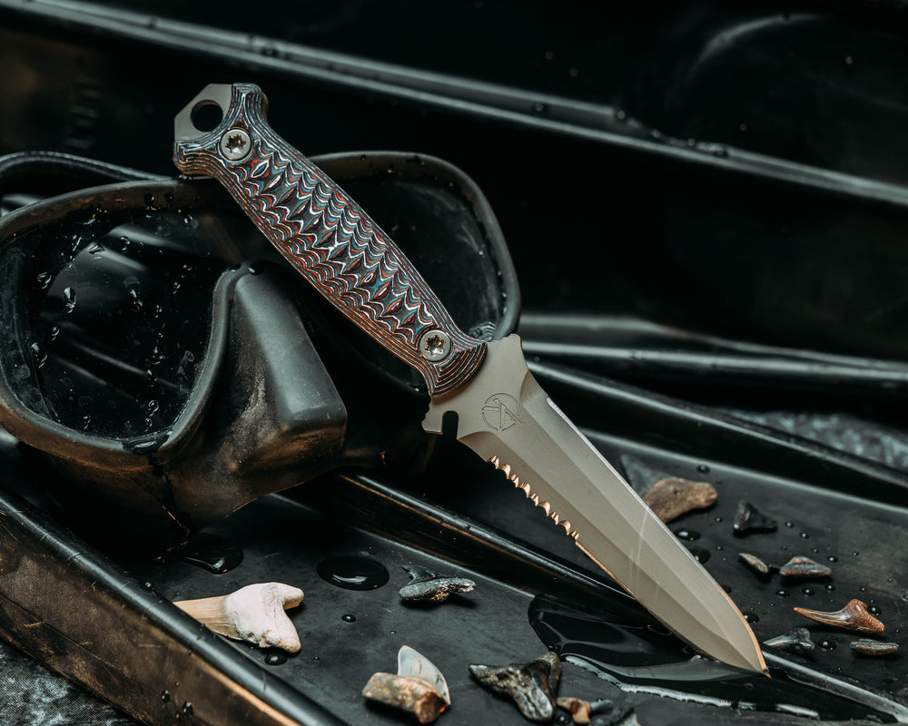 Dive Knife- Nebula Carbon, Steel Grey Cerakote, Ti Torx Bolts, Iron Grip
