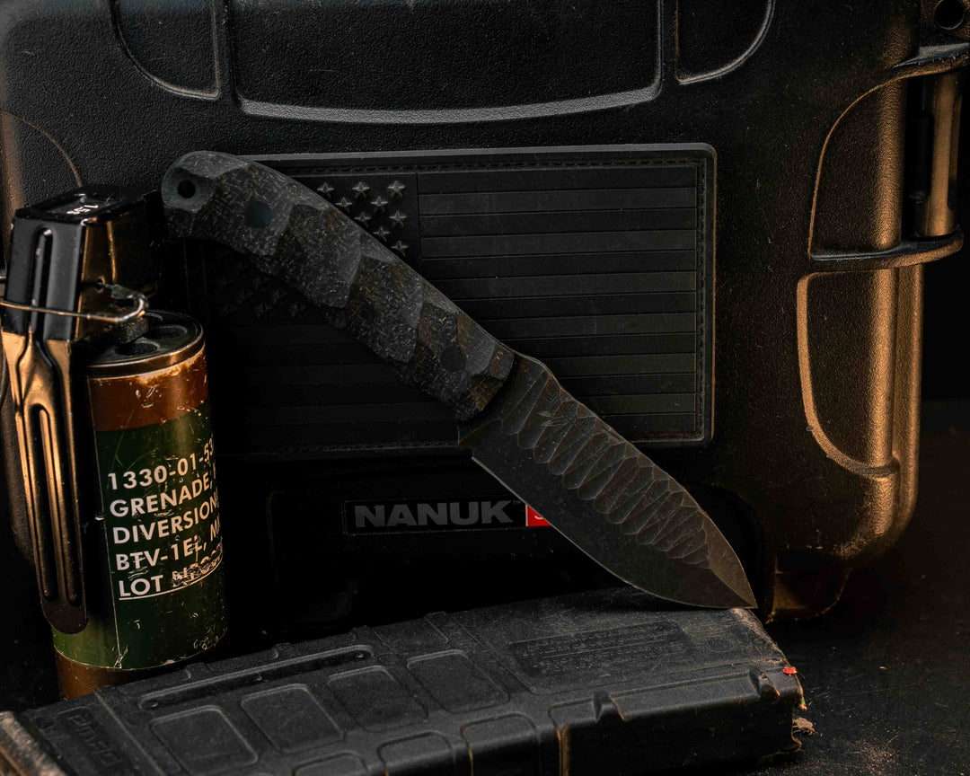 Disaster Cub- Black Burlap Micarta, CF Pins, CF Lanyard Pin, Textured Grip